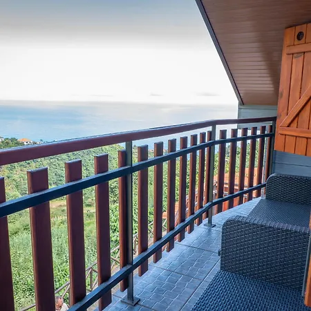 Fontes 7 بونتا ديلغادا