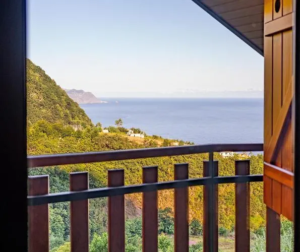 Fontes 7 Πόντα Ντελγάδα